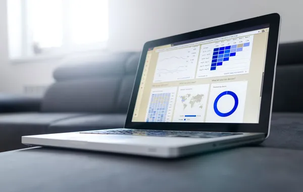 B2B SaaS platform engineering: multi-tenant cloud architecture, automated tenant provisioning, and usage-based billing