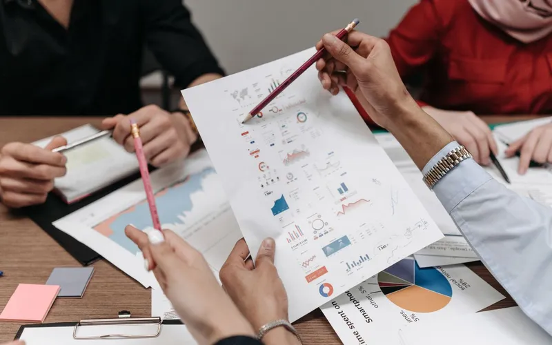 IT Outsourcing — cost drivers and pricing phases explained